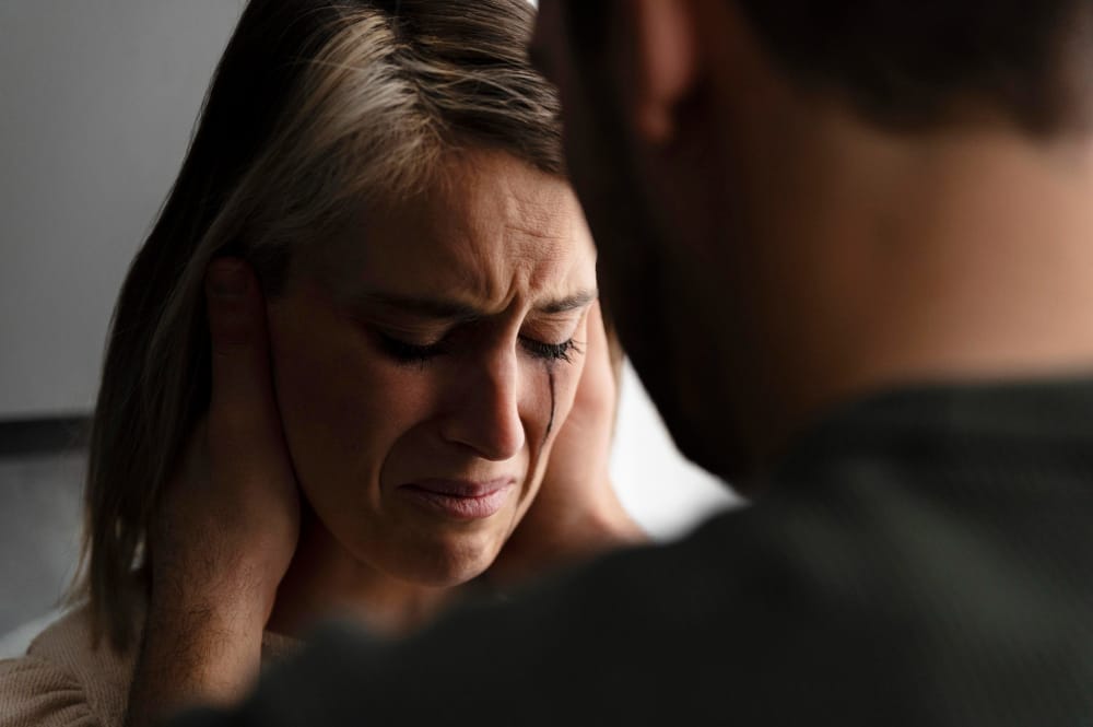 Dependência Emocional: O Que é, Como Identificar e Como Superar