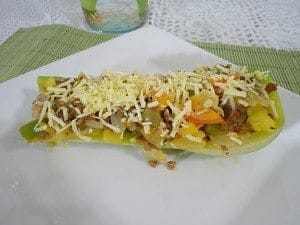 Abobrinha Recheada com Parmesão