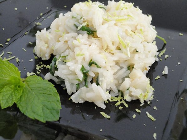 Arroz com limão e hortelã