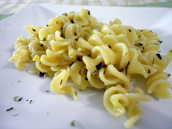 Molho de banana e pimenta para massas